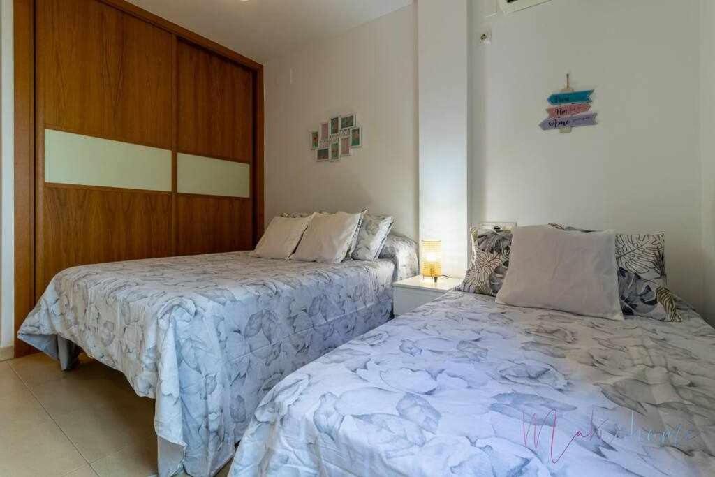 Apartamento 4 En Estadio Sevilla 8 Plazas Y Metro — Fotos 1